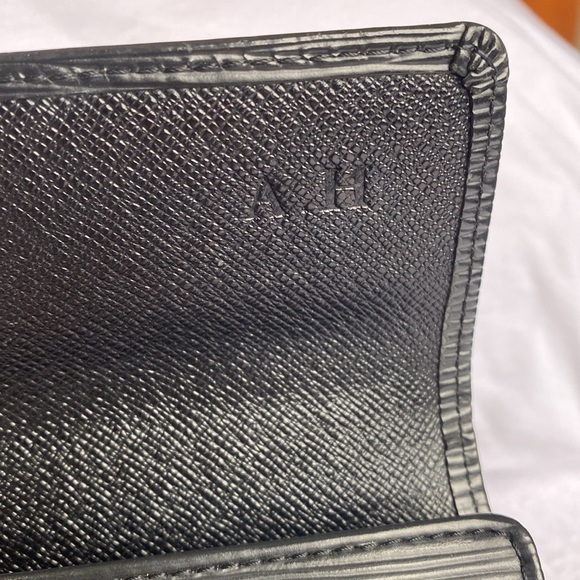 LV STUNNING Epi wallet - Picture 8 of 13